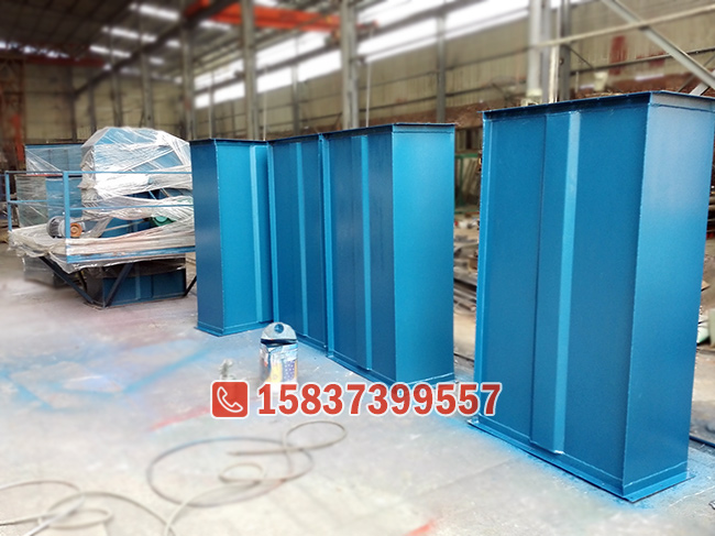 TD皮帶鬥式提升機（jī）中間箱體