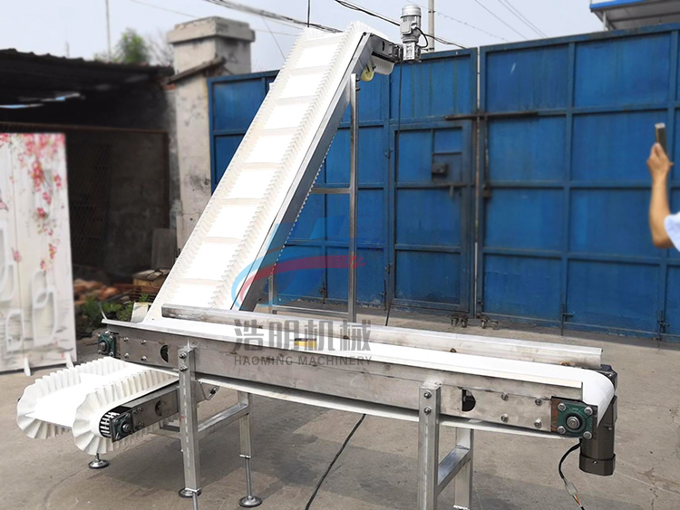 不鏽鋼食（shí）品皮（pí）帶輸（shū）送機（jī）